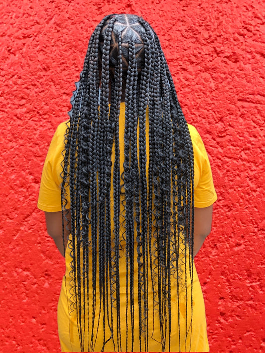 TRAINGLE KNOTLESS GODDESS JUMBO BRAIDS